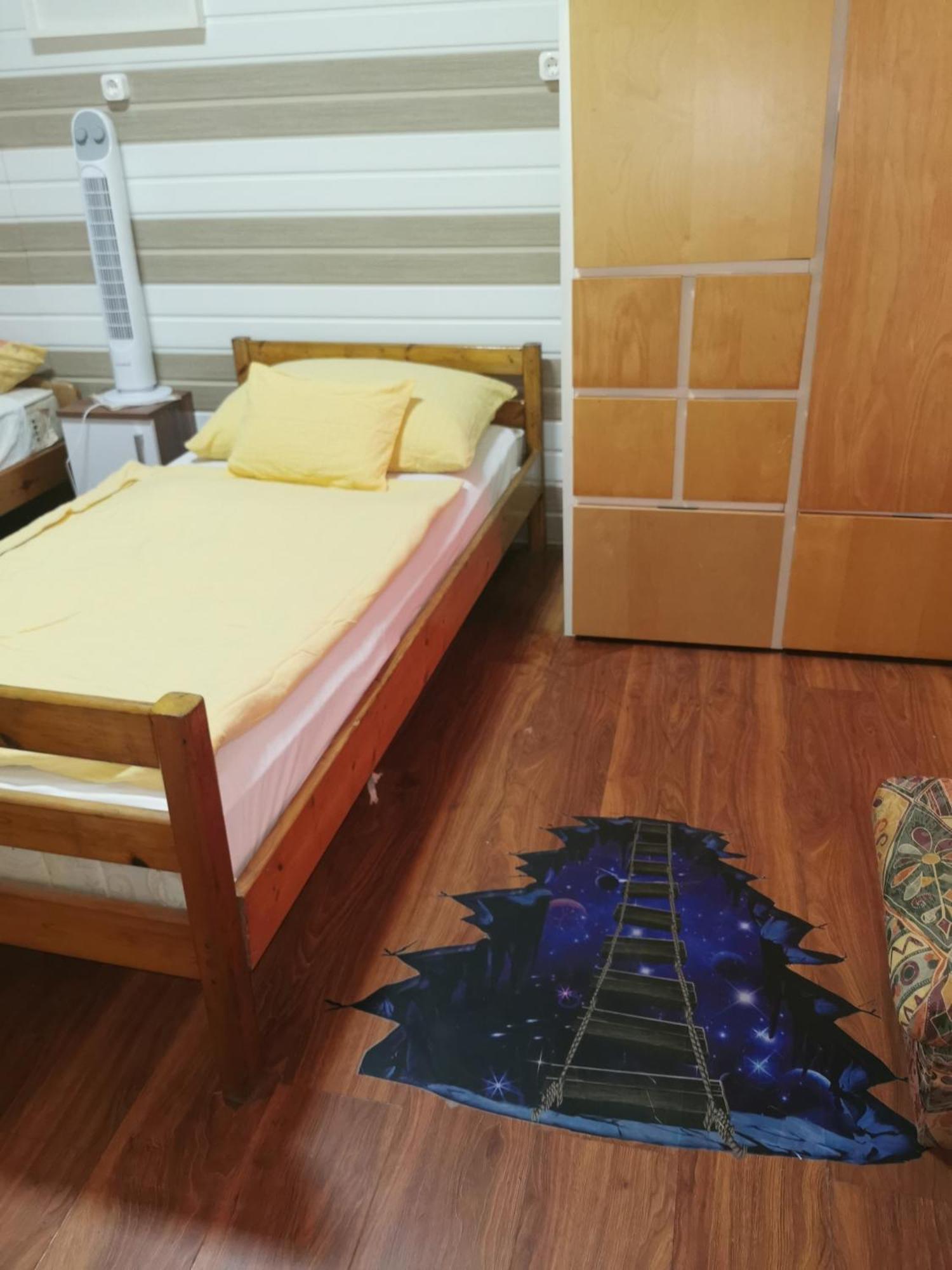 Edit Vendeghaz Tiszaújváros Zimmer foto