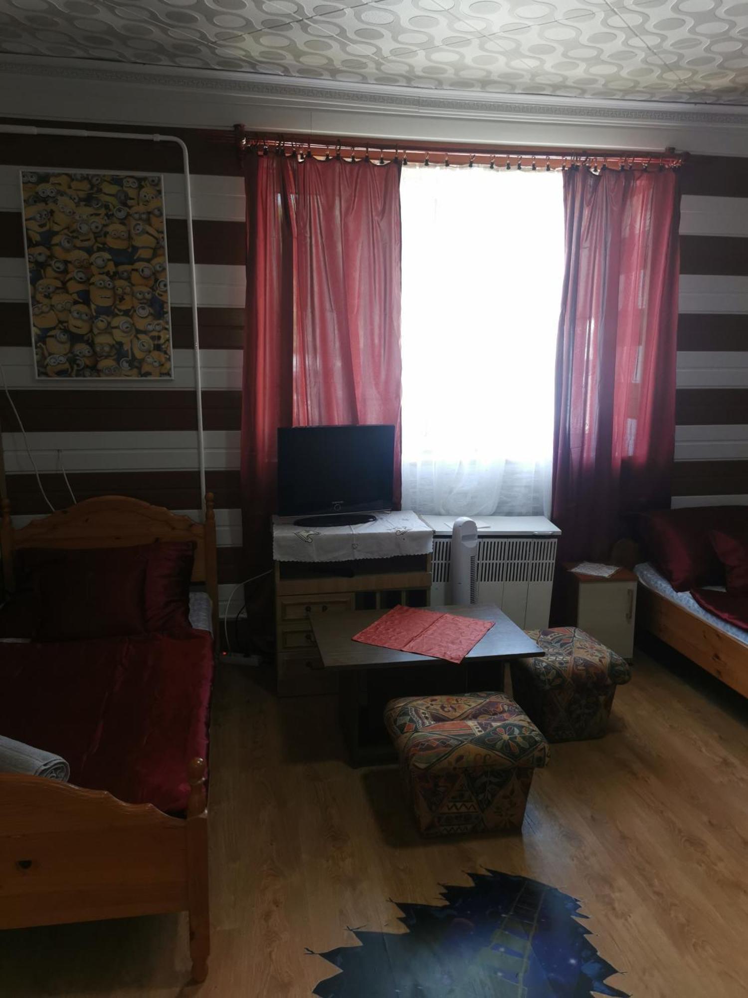 Edit Vendeghaz Tiszaújváros Zimmer foto
